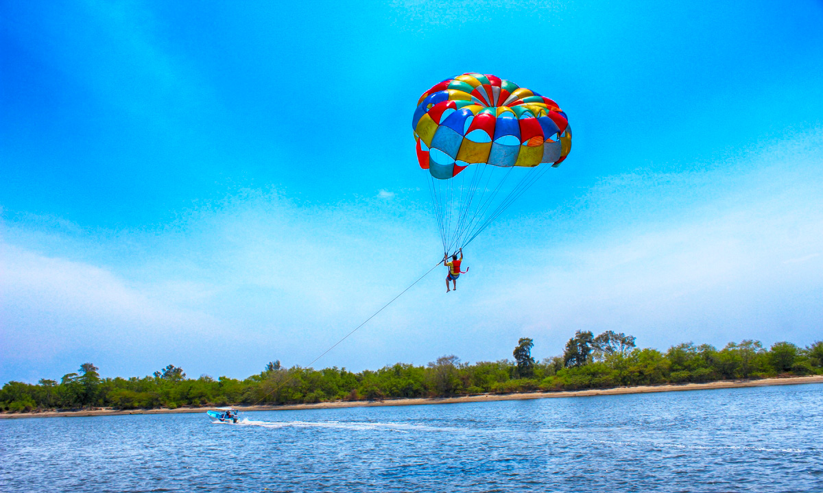 Parasailing Tour